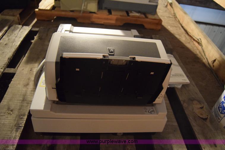 image for item BL9870 Fijitsu FI-6770 image scanner