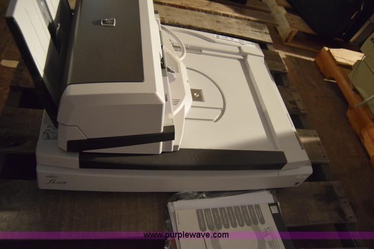 image for item BL9870 Fijitsu FI-6770 image scanner