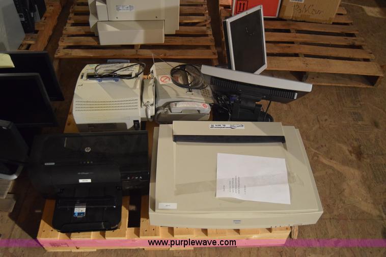image for item BL9876 Assorted electronics