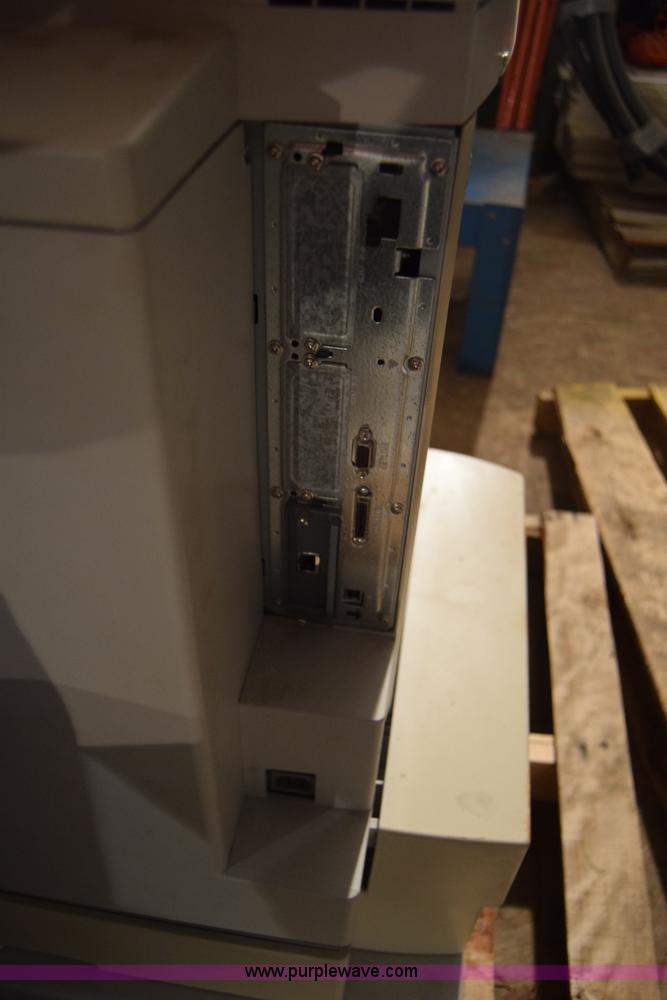 image for item BL9878 HP Color Laser Jet 5550DTN printer