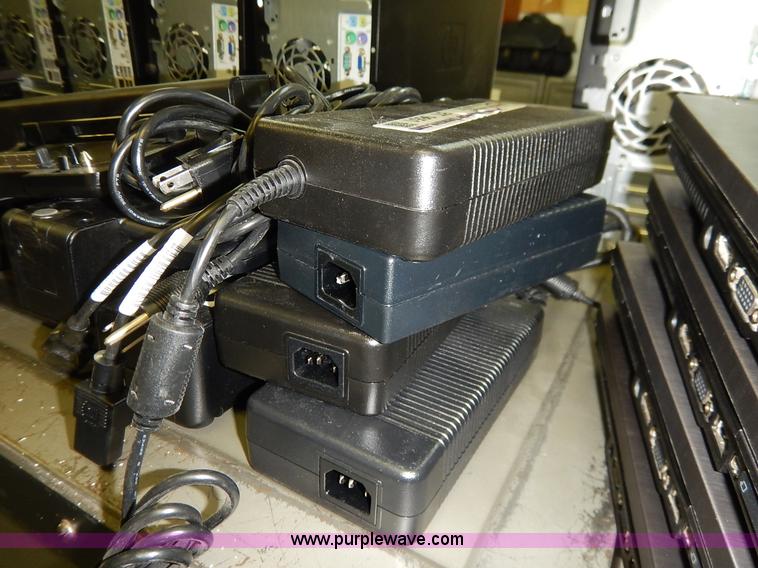 image for item BT9651 (4) HP 8740W laptops