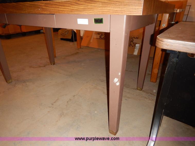 image for item BT9685 (4) tables