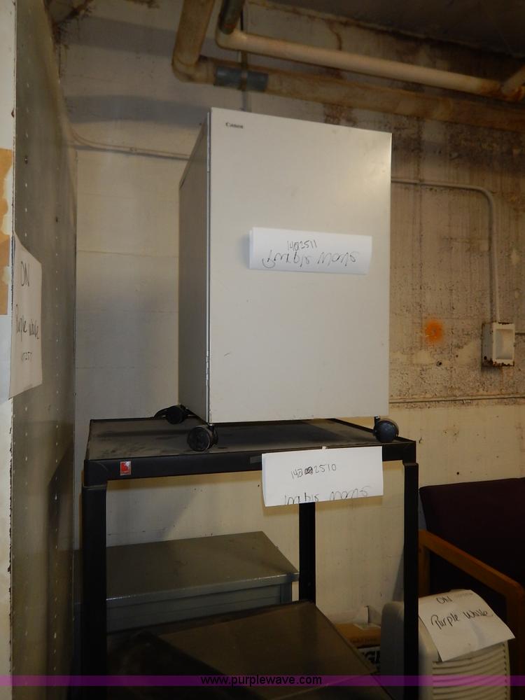 image for item BT9686 Assorted electronics