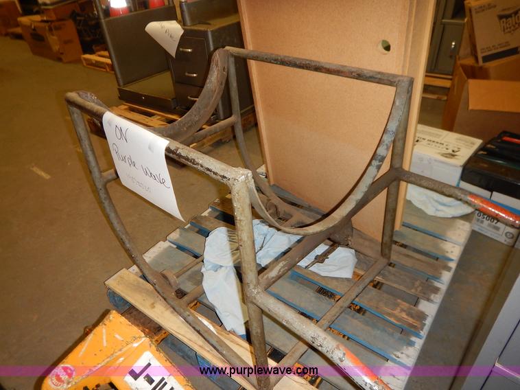 image for item BT9686 Assorted electronics