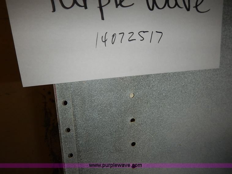 image for item BT9686 Assorted electronics