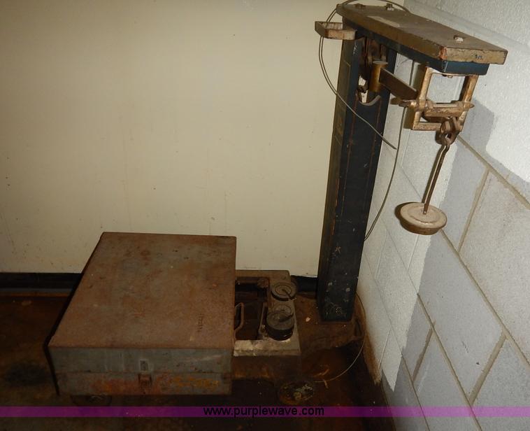 image for item BT9687 (2) scales