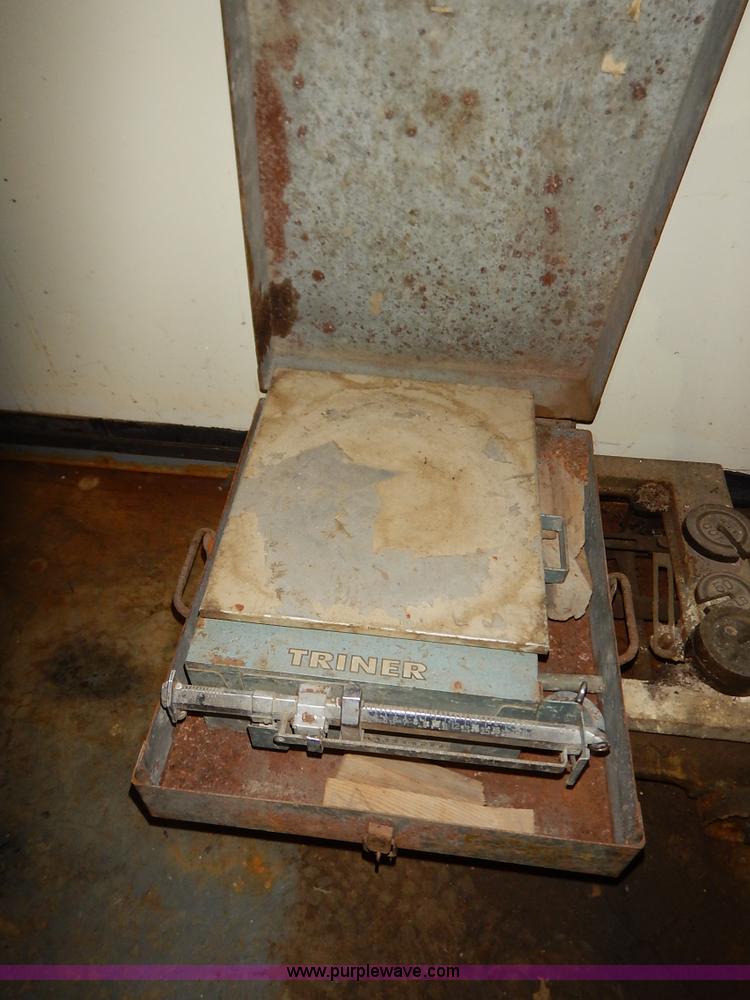 image for item BT9687 (2) scales