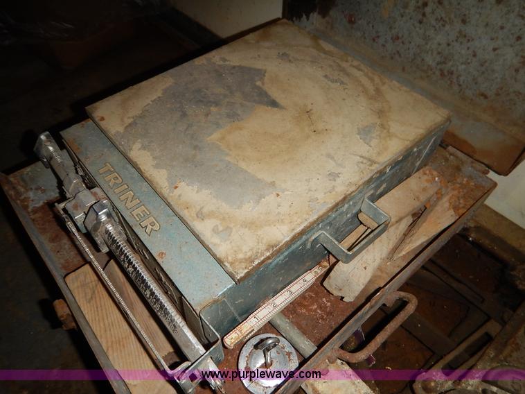 image for item BT9687 (2) scales