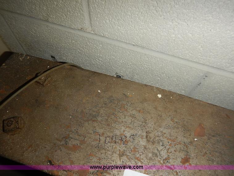 image for item BT9687 (2) scales