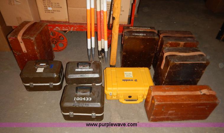 image for item BT9688 Assorted tools