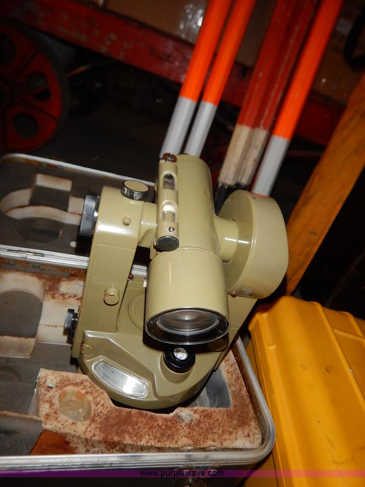 image for item BT9688 Assorted tools