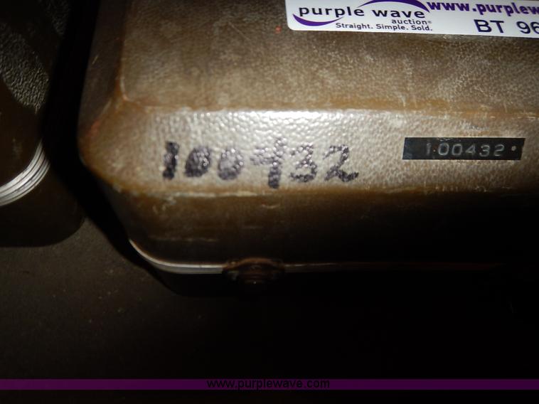 image for item BT9688 Assorted tools