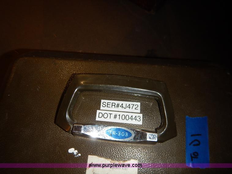 image for item BT9688 Assorted tools