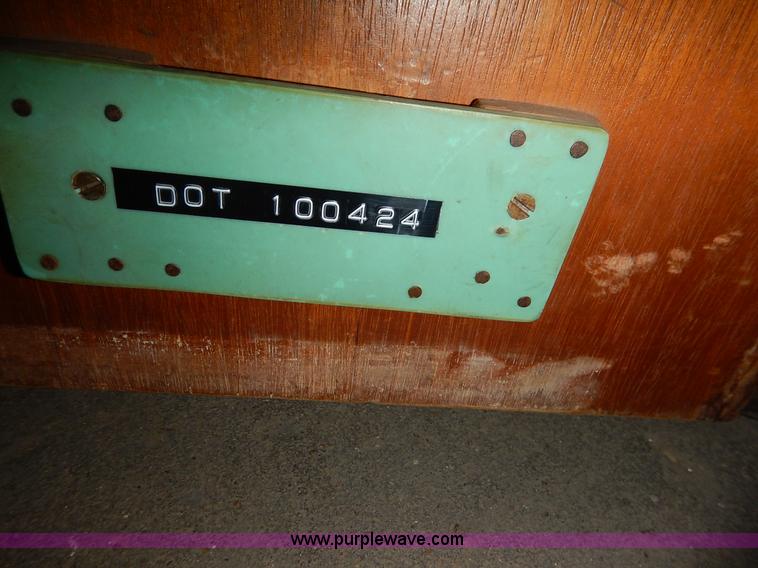 image for item BT9688 Assorted tools