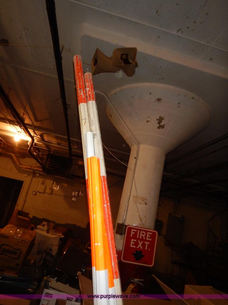 image for item BT9688 Assorted tools