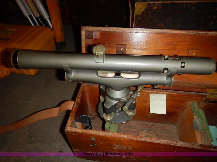 image for item BT9688 Assorted tools