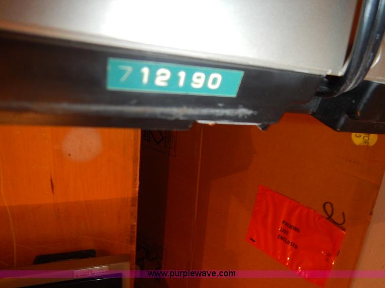 image for item BT9689 Assorted office equipment