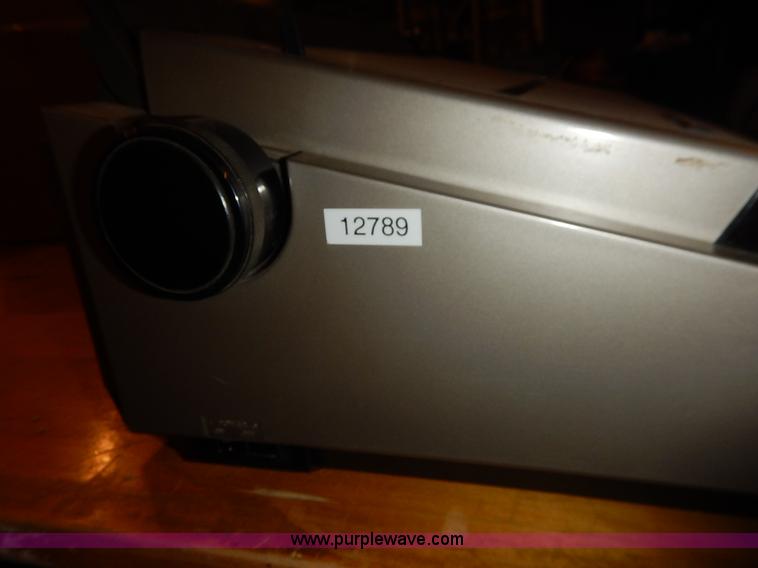 image for item BT9689 Assorted office equipment