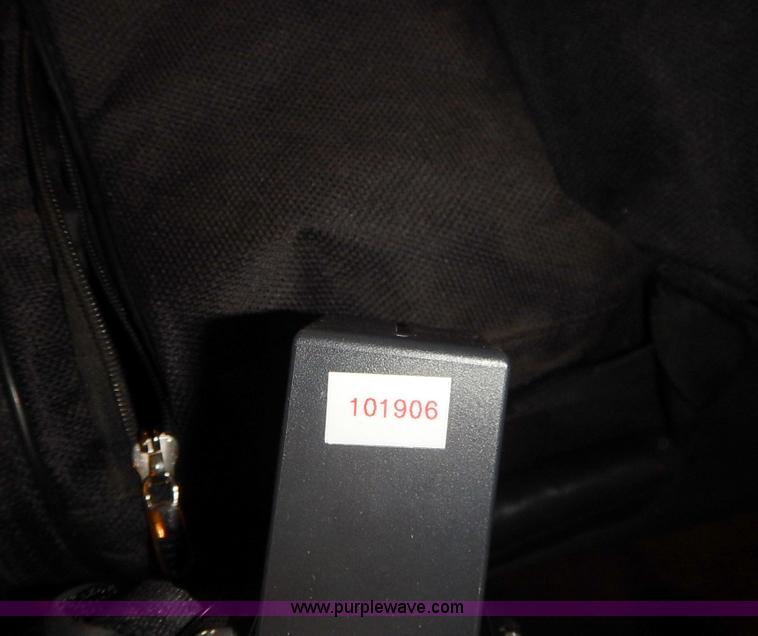 image for item BT9690 Assorted electronics