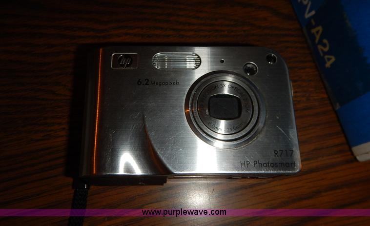 image for item BT9690 Assorted electronics