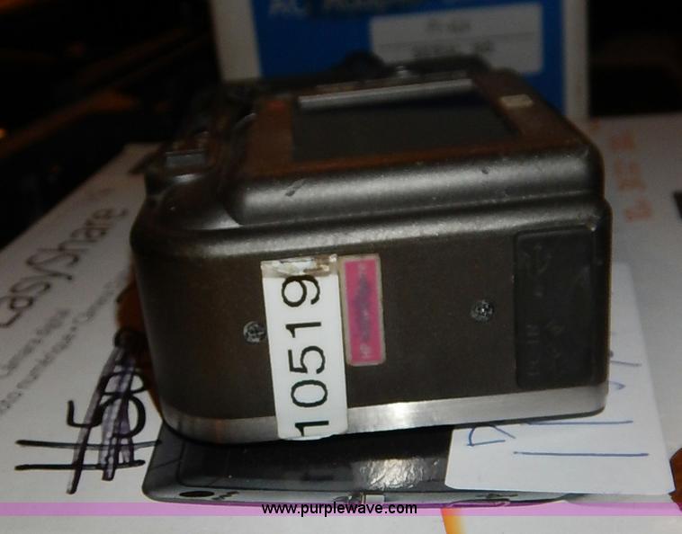 image for item BT9690 Assorted electronics