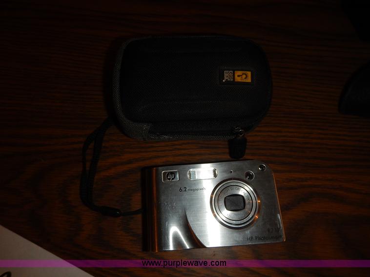 image for item BT9690 Assorted electronics