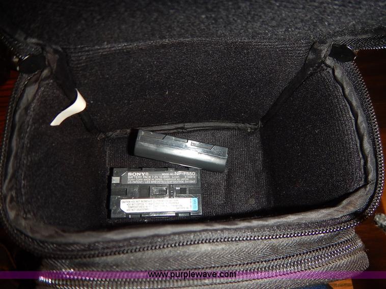 image for item BT9690 Assorted electronics