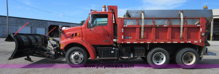 image for item I1948 2001 Sterling LT7500 dump truck
