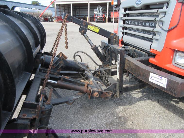 image for item I1948 2001 Sterling LT7500 dump truck