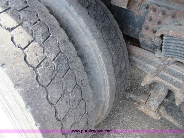 image for item I1948 2001 Sterling LT7500 dump truck