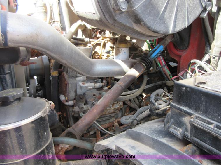 image for item I1948 2001 Sterling LT7500 dump truck