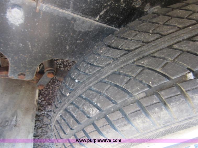 image for item I1957 2009 Stepp SRM10X120 pothole patcher