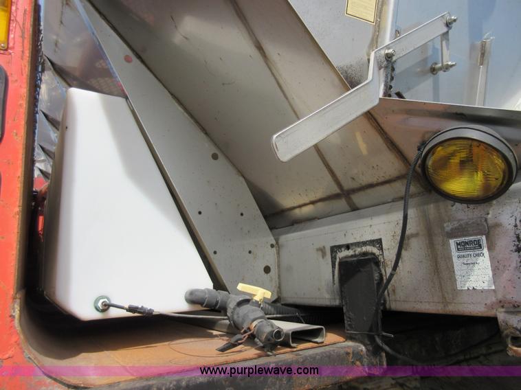 image for item I1961 2003 Sterling LT7500 dump truck