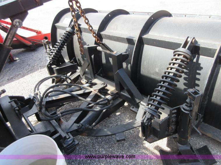 image for item I1961 2003 Sterling LT7500 dump truck