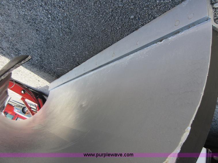 image for item I1961 2003 Sterling LT7500 dump truck