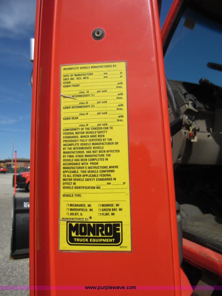 image for item I1961 2003 Sterling LT7500 dump truck