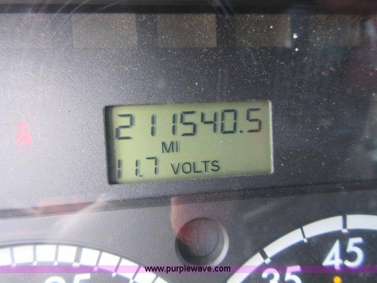 image for item I1961 2003 Sterling LT7500 dump truck