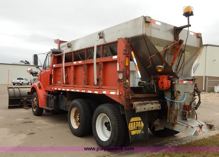 image for item K1664 2001 Sterling LP7500 dump truck