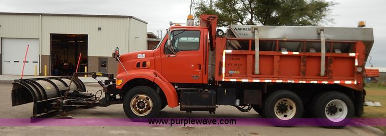 image for item K1664 2001 Sterling LP7500 dump truck