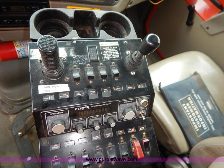 image for item K1664 2001 Sterling LP7500 dump truck