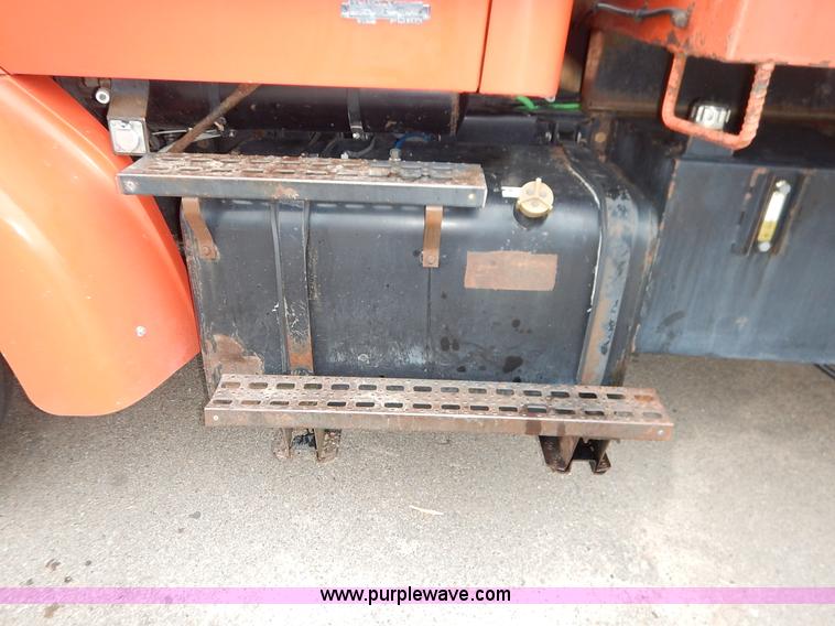 image for item K1664 2001 Sterling LP7500 dump truck