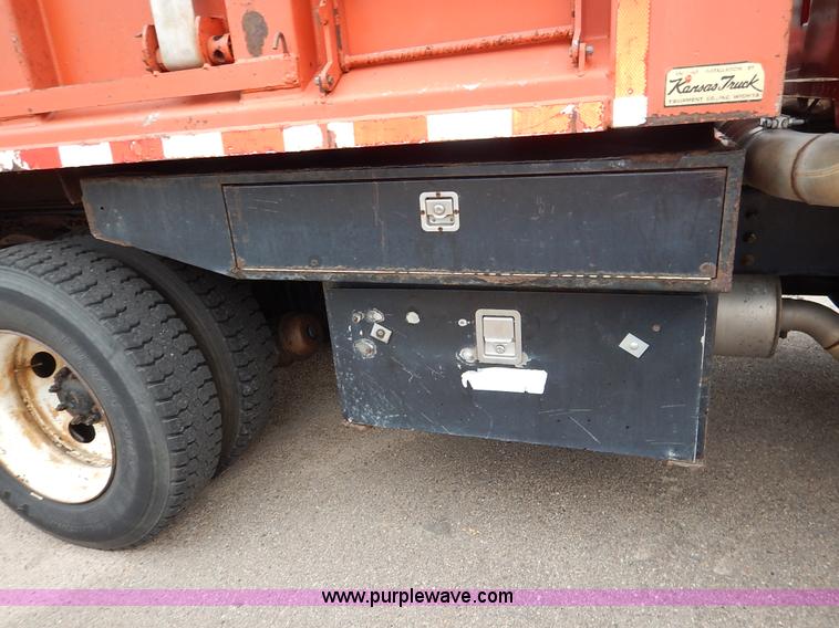 image for item K1664 2001 Sterling LP7500 dump truck
