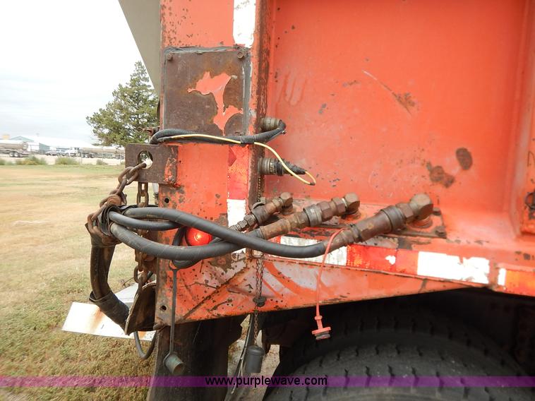 image for item K1664 2001 Sterling LP7500 dump truck