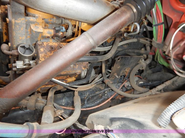 image for item K1664 2001 Sterling LP7500 dump truck