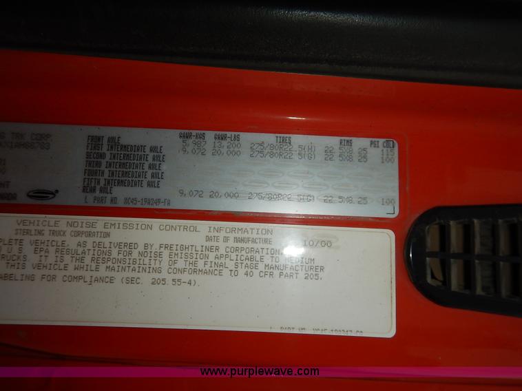 image for item K1664 2001 Sterling LP7500 dump truck