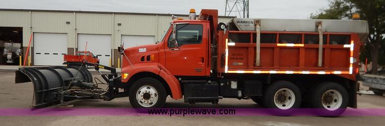 image for item K1665 2001 Sterling LP7500 dump truck