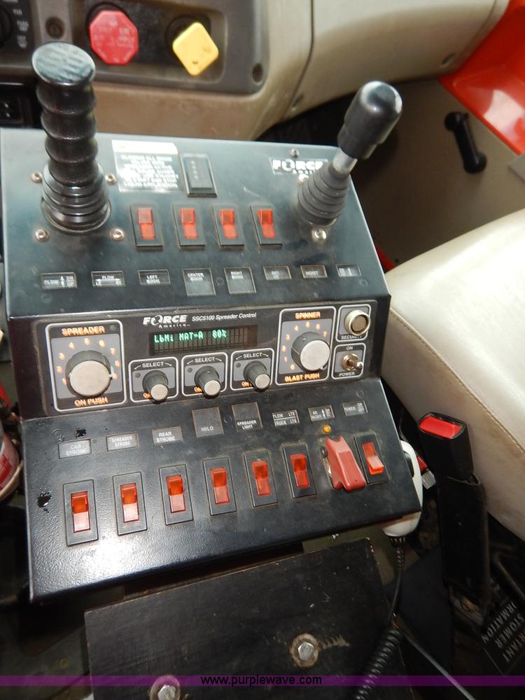 image for item K1665 2001 Sterling LP7500 dump truck