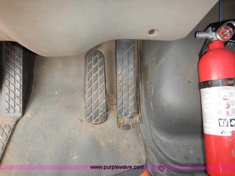 image for item K1665 2001 Sterling LP7500 dump truck