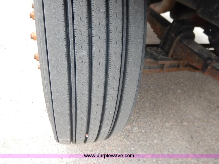 image for item K1665 2001 Sterling LP7500 dump truck