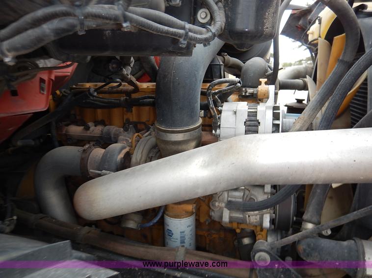 image for item K1665 2001 Sterling LP7500 dump truck